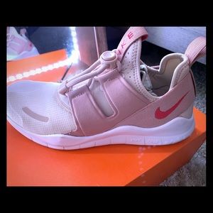 Nike Free RN CMTR 2018